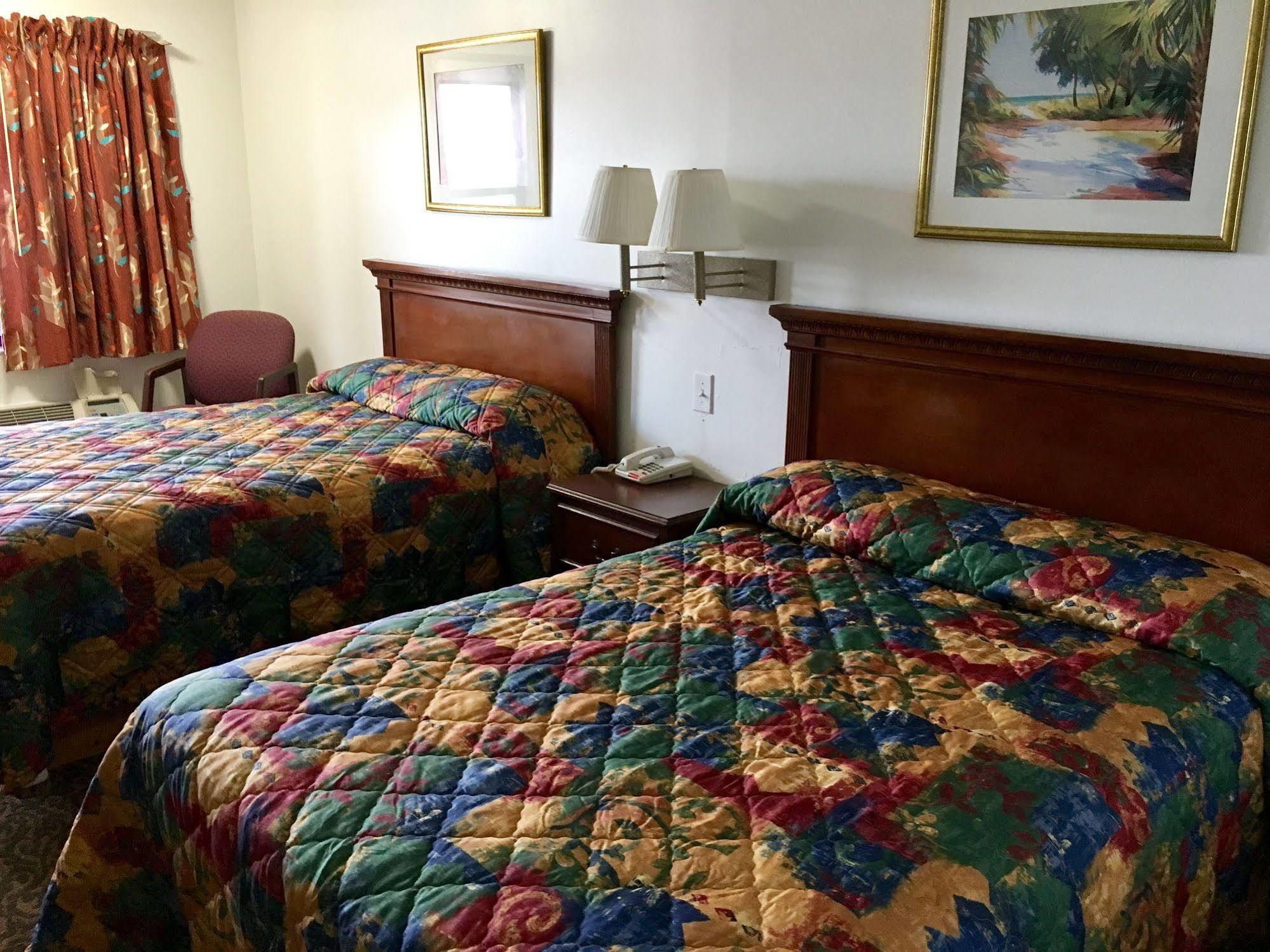 East Lake Inn Orient Park Eksteriør billede